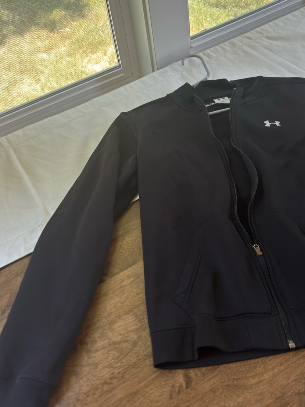 Under Armour Black Zip-Up Hoodie - Black - Picture 2 of 4